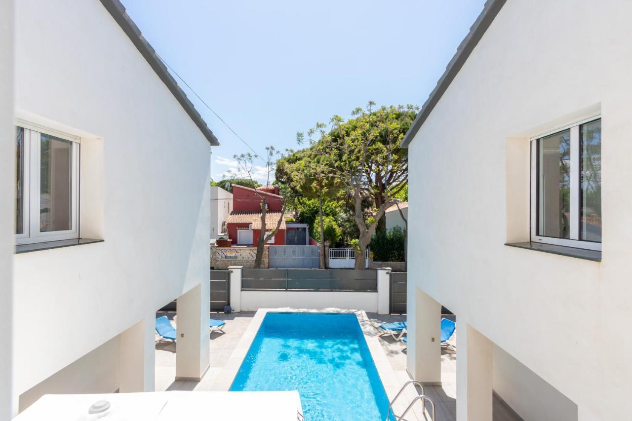 Goldhome - New House With Private Heated Pool, Parking, Wifi, Games Room Empuriabrava Exterior foto