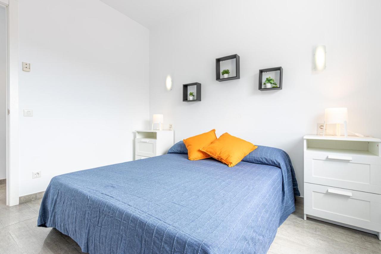 Goldhome - New House With Private Heated Pool, Parking, Wifi, Games Room Empuriabrava Exterior foto